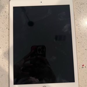 Ipad 5th generation/ Gold